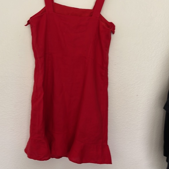 Mango. Size 6 US. Color red - Picture 5 of 11